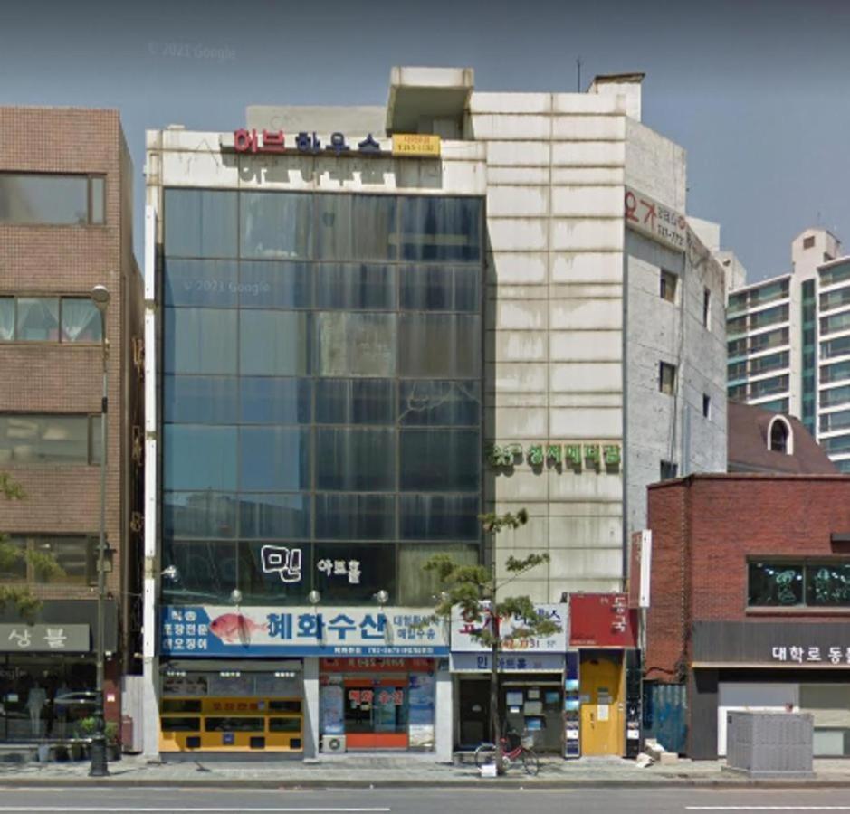 Hub House Livingtel Vandrehjem Seoul Eksteriør billede